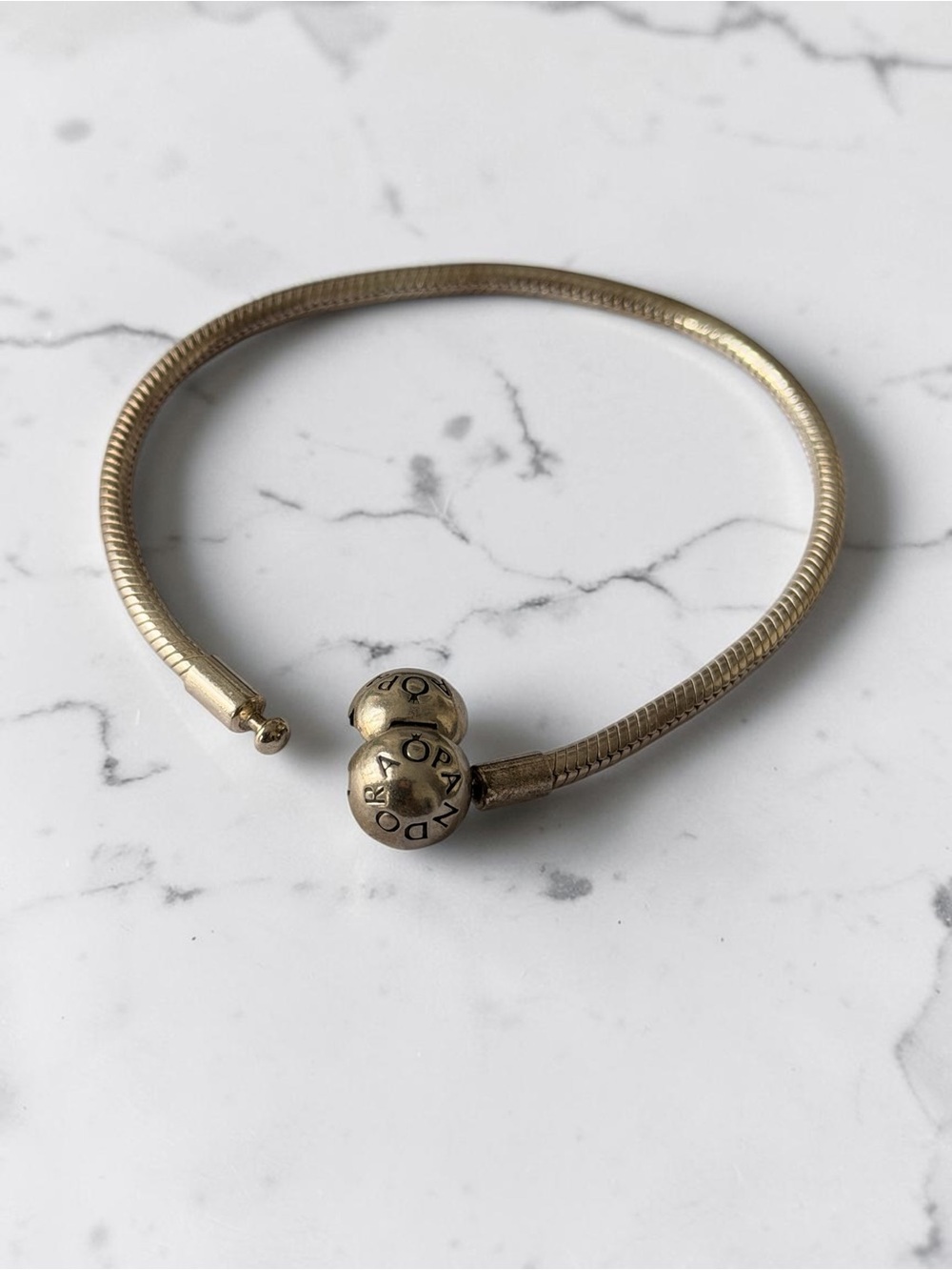 Pandora Moments smooth snake chain bracelet, style 590728. Sterling silver.